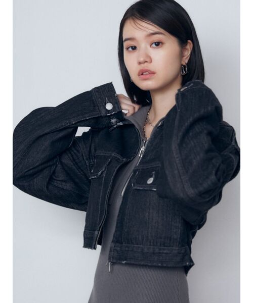 EMODA（エモダ）の「クロップドデニムブルゾン（デニムジャケット・レディース・ブラック/インディゴブルー/グレー・FREE）」の18枚目の写真