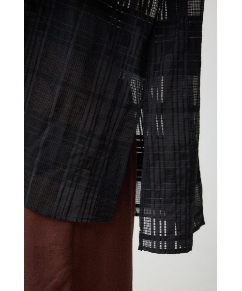 AZUL by moussy（アズールバイマウジー）の「シアースキッパーブラウス（シャツ/ブラウス・レディース・オフホワイト/レッド/ブラック・FREE）」の4枚目の写真