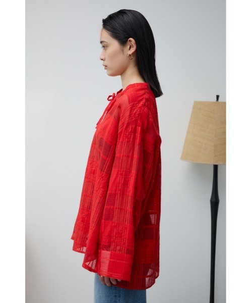 AZUL by moussy（アズールバイマウジー）の「シアースキッパーブラウス（シャツ/ブラウス・レディース・オフホワイト/レッド/ブラック・FREE）」の21枚目の写真