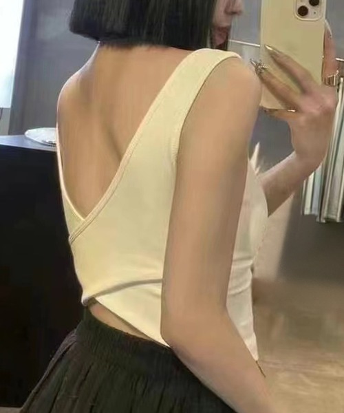 girl(ガール)の「カップ付きバッククロスリブタンクトップ・ブラトップ(タンクトップ・レディース・ブラック/オフホワイト/グレー・FREE)」の4枚目の写真