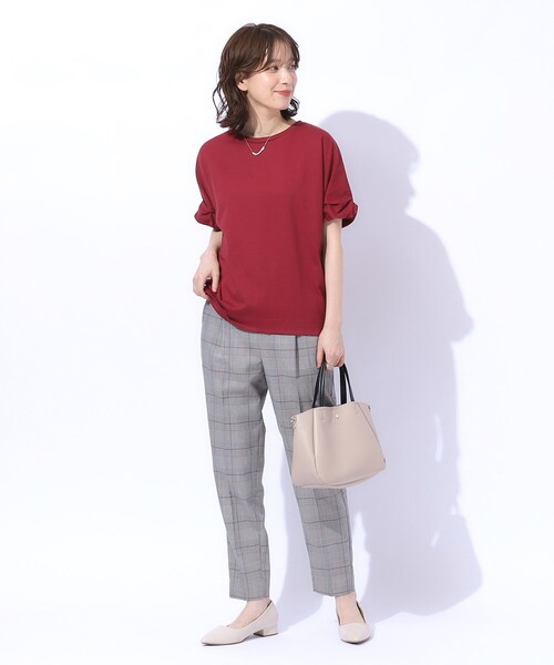 DRESKIP（ドレスキップ）の「◆【UV】秋色で大人のこなれ感 お袖タックトップス（Tシャツ/カットソー・レディース・ブラック/ライトベージュ/ブラウン系/ボルドー・03/02/04）」の7枚目の写真