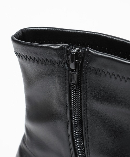 LEPSIM（レプシィム）の「スニーカーブーツ　147073（ブーツ・レディース・ブラック/アイボリー・MEDIUM/LARGE）」の4枚目の写真