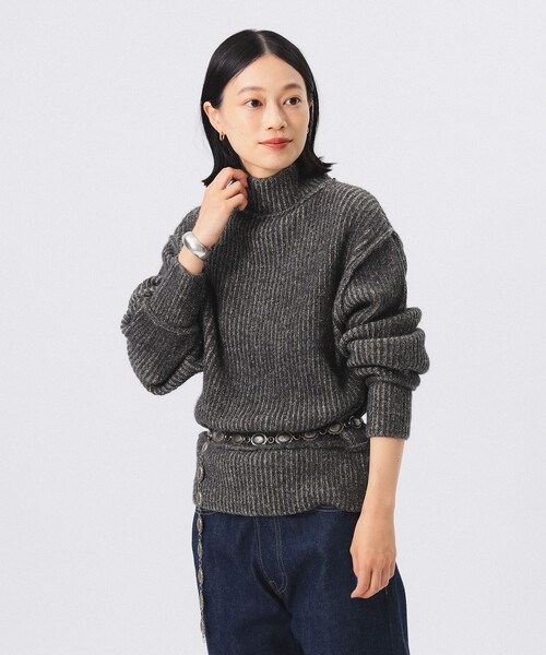 BEAMS BOY(ビームスボーイ)の「5ゲージ プレーティング ハイネック ニット(ニット/セーター・レディース・チャコールグレー/ホワイト系その他7/ブラウン・ONE SIZE)」の7枚目の写真