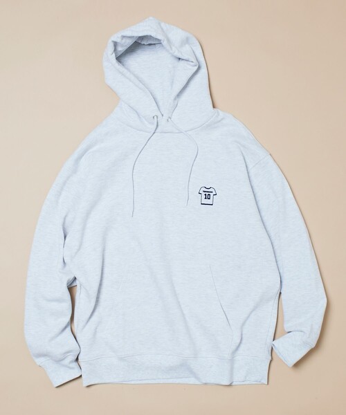 FREAK'S STORE(フリークスストア)の「tombonia/トムボニア 別注 フットボールグラフィック バックプリント パーカー(パーカー・メンズ・アッシュグレー/ブルー/チャコール/ネイビー・SMALL/MEDIUM/LARGE)」の5枚目の写真