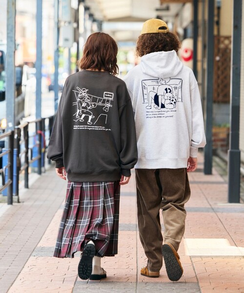 FREAK'S STORE(フリークスストア)の「tombonia/トムボニア 別注 フットボールグラフィック バックプリント パーカー(パーカー・メンズ・アッシュグレー/ブルー/チャコール/ネイビー・SMALL/MEDIUM/LARGE)」の21枚目の写真