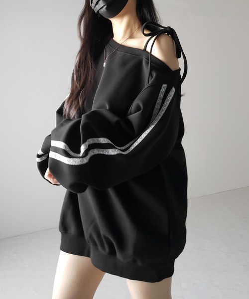 me+em select(ミームセレクト)の「【 3color 】ワンショルリボンレースサイドラインオーバースウェット / One-shoulder ribbon lace side line over sweatshirt(スウェット・レディース・グレー/ホワイト/ブラック・FREE)」の19枚目の写真