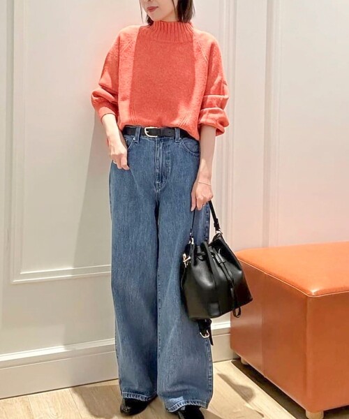 MICO COULIER（ミコクリエ）の「ウォッシャブルワイドネックプルオーバーニット（ニット/セーター・レディース・ライトブルー/オレンジ・38）」の13枚目の写真