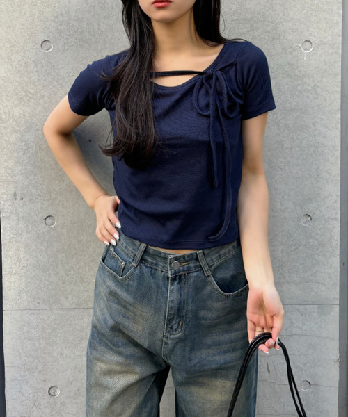 Ada.（エイダ）の「フロントリボン 半袖Ｔシャツ（Tシャツ/カットソー・レディース・ネイビー/ブラック/グレー/ベージュ/アイボリー・FREE）」の12枚目の写真