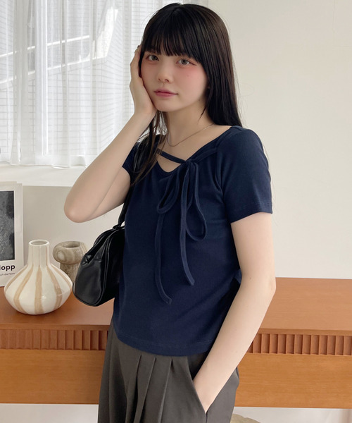Ada.（エイダ）の「フロントリボン 半袖Ｔシャツ（Tシャツ/カットソー・レディース・ネイビー/ブラック/グレー/ベージュ/アイボリー・FREE）」の19枚目の写真