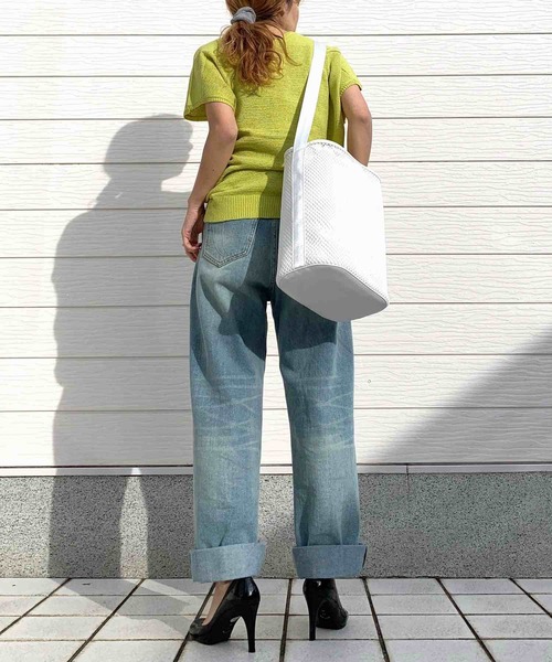 Q(キュー)の「7G Vネック切替ニット(ニット/セーター・レディース・アイボリー/ライム/ブラック・MEDIUM)」の12枚目の写真