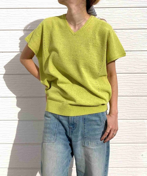 Q(キュー)の「7G Vネック切替ニット(ニット/セーター・レディース・アイボリー/ライム/ブラック・MEDIUM)」の22枚目の写真