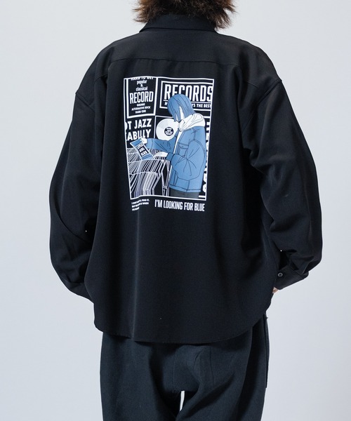 Candy Fantasy（キャンディーファンタジー）の「【a】ライトポリエステル BLUE/GREEN Girl イラスト ビッグシャツ 長袖（シャツ/ブラウス・レディース・ブラック系1/ベージュ系2/ホワイト系1/ホワイト系2/ブラック系2/ベージュ系1・MEDIUM/LARGE）」の3枚目の写真