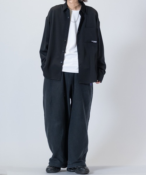 Candy Fantasy（キャンディーファンタジー）の「【a】ライトポリエステル BLUE/GREEN Girl イラスト ビッグシャツ 長袖（シャツ/ブラウス・レディース・ブラック系1/ベージュ系2/ホワイト系1/ホワイト系2/ブラック系2/ベージュ系1・MEDIUM/LARGE）」の16枚目の写真