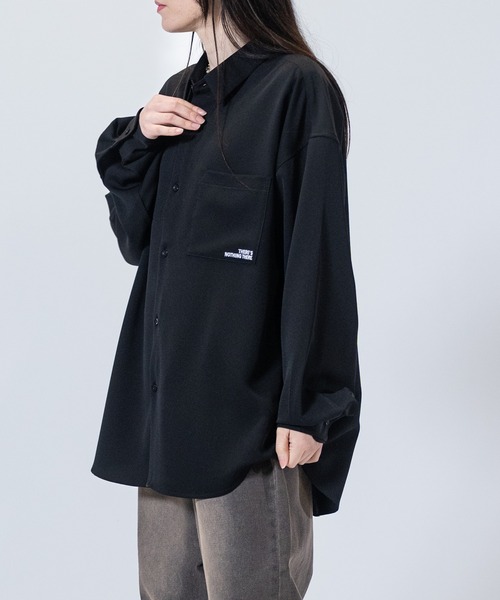 Candy Fantasy（キャンディーファンタジー）の「【a】ライトポリエステル BLUE/GREEN Girl イラスト ビッグシャツ 長袖（シャツ/ブラウス・レディース・ブラック系1/ベージュ系2/ホワイト系1/ホワイト系2/ブラック系2/ベージュ系1・MEDIUM/LARGE）」の22枚目の写真