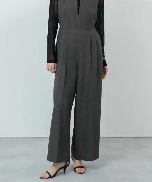 UR'S（ユアーズ）の「リネンライクディープハートネックオールインワン（つなぎ/オールインワン・レディース・ブラック/ダークグレー/サンドベージュ・SP/S/M/L）」の12枚目の写真