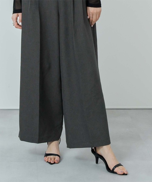 UR'S（ユアーズ）の「リネンライクディープハートネックオールインワン（つなぎ/オールインワン・レディース・ブラック/ダークグレー/サンドベージュ・SP/S/M/L）」の16枚目の写真