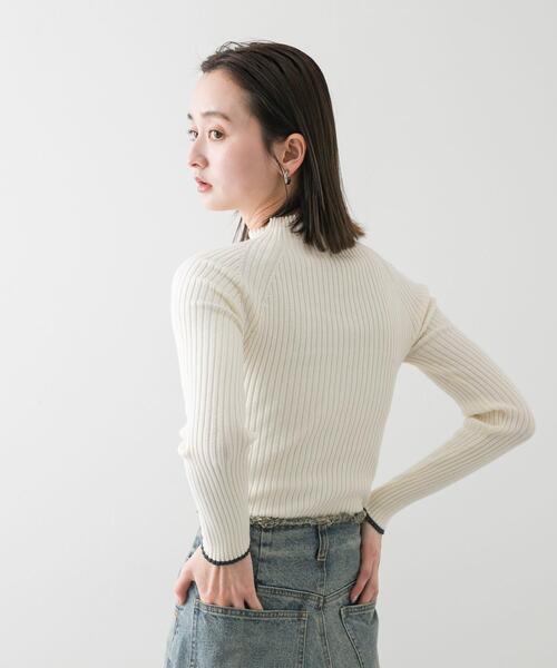 SENSE OF PLACE by URBAN RESEARCH（センスオブプレイスバイアーバンリサーチ）の「プチハイネックセーター（ニット/セーター・レディース・グレー系その他/ブラック系その他/ホワイト系その他/パープル系その他・ONE）」の11枚目の写真