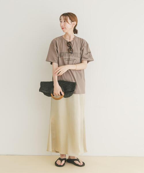 ITEMS URBANRESEARCH（アイテムズ アーバンリサーチ）の「サテンマーメイドスカート（スカート・レディース・ネイビー/ベージュ/ブラック・FREE）」の15枚目の写真