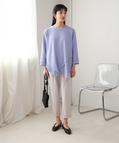 Bou Jeloud(ブージュルード)の「梨地プレーティングアシメ切替プルオーバー(Tシャツ/カットソー・レディース・オフホワイト/ブルー・FREE)」の12枚目の写真