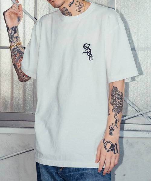 Subciety（サブサエティ）の「CROWD Tee（Tシャツ/カットソー・メンズ・ホワイト/ブラウン/グリーン/ブラック・SMALL/MEDIUM/LARGE/X-LARGE/XX-LARGE）」の2枚目の写真
