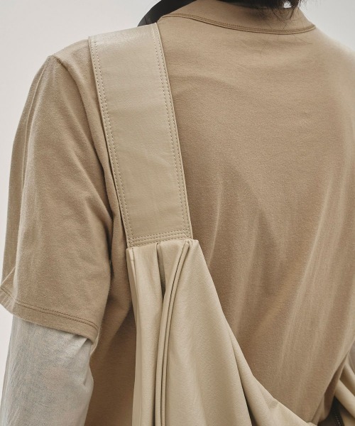 TODAYFUL(トゥデイフル)の「【TODAYFUL/トゥデイフル】Ecoleather Shoulder Bag/エコレザーショルダーバッグ(ショルダーバッグ・レディース・キナリ/ダークブラウン/ブラック・FREE)」の19枚目の写真