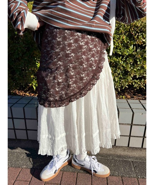 WC（ダブル シー）の「フリルシアー巻きスカート（スカート・レディース・ホワイト/ブラウン/ブラック・FREE）」の3枚目の写真