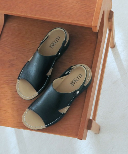 enchanted(エンチャンテッド)の「本革2WAYミュールスリングバックサンダル(サンダル・レディース・シルバー/ブラック/ベージュ/ホワイト・S/M/L/LL)」の21枚目の写真