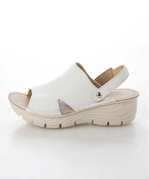 enchanted(エンチャンテッド)の「本革2WAYミュールスリングバックサンダル(サンダル・レディース・シルバー/ブラック/ベージュ/ホワイト・S/M/L/LL)」の14枚目の写真