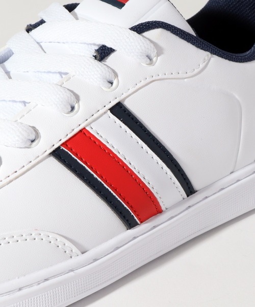 TOMMY HILFIGER（トミーヒルフィガー）の「【TOMMY HILFIGER/トミーヒルフィガー】TH ICONIC COURT3.0/アイコニック コート ローカット スニーカー（スニーカー・レディース・タン/ホワイト×ネイビー・25.0cm/22.5cm/24.5cm/24.0cm/23.5cm/23.0cm）」の16枚目の写真