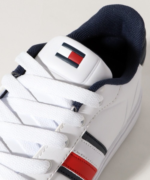 TOMMY HILFIGER（トミーヒルフィガー）の「【TOMMY HILFIGER/トミーヒルフィガー】TH ICONIC COURT3.0/アイコニック コート ローカット スニーカー（スニーカー・レディース・タン/ホワイト×ネイビー・25.0cm/22.5cm/24.5cm/24.0cm/23.5cm/23.0cm）」の17枚目の写真