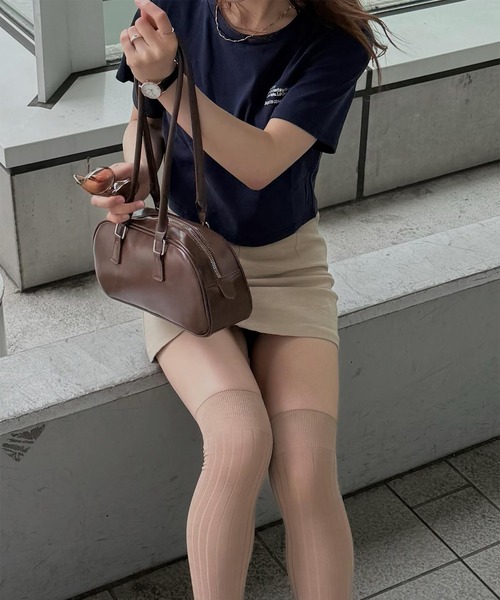 solleim(ソルレム)の「クロップド刺繍Tシャツ(Tシャツ/カットソー・レディース・ブラック/オフホワイト/ネイビー/チャコール/ピンク・M/L)」の9枚目の写真