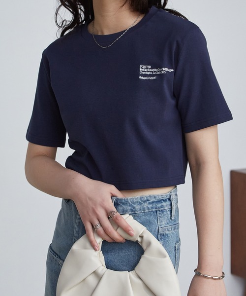 solleim(ソルレム)の「クロップド刺繍Tシャツ(Tシャツ/カットソー・レディース・ブラック/オフホワイト/ネイビー/チャコール/ピンク・M/L)」の21枚目の写真