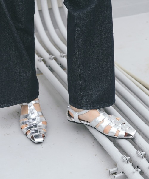 KBF（ケイビーエフ）の「フラットグルカサンダル（サンダル・レディース・ゴールド/シルバー/ブラック・37/38）」の22枚目の写真