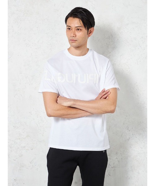1PIU1UGUALE3 RELAX (ウノピゥウノウグァーレトレ リラックス)の「【1PIU1UGUALE3 RELAX】BIG LOGO INVERTED Tシャツ 春夏(ウノ ピゥ ウノ ウグァーレ トレ)(Tシャツ/カットソー・メンズ・ブラック/ホワイト・M/L/LL)」の1枚目の写真