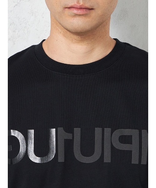 1PIU1UGUALE3 RELAX (ウノピゥウノウグァーレトレ リラックス)の「【1PIU1UGUALE3 RELAX】BIG LOGO INVERTED Tシャツ 春夏(ウノ ピゥ ウノ ウグァーレ トレ)(Tシャツ/カットソー・メンズ・ブラック/ホワイト・M/L/LL)」の9枚目の写真