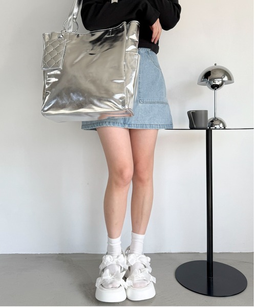 WEGO（ウィゴー）の「WEGO/メニーリボンサンダル（サンダル・レディース・ホワイト/ブラック・MEDIUM/LARGE）」の10枚目の写真