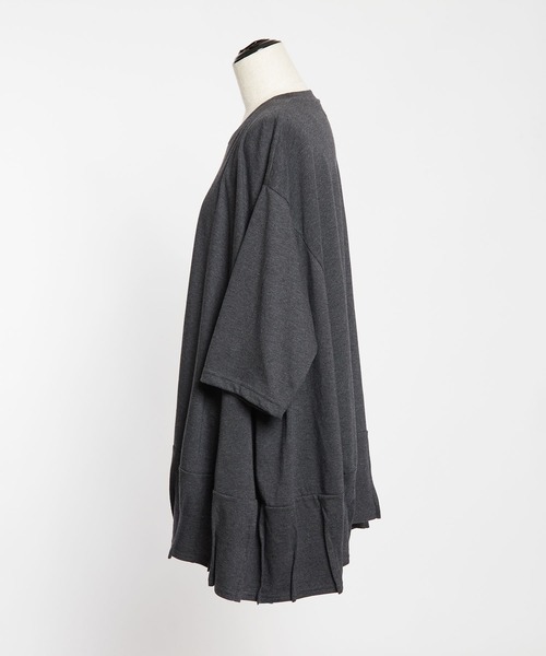 gomme(ゴム)の「20/-天竺 ヘムハッチングT(Tシャツ/カットソー・レディース・ブラック/ホワイト/チャコールグレー・MEDIUM)」の14枚目の写真