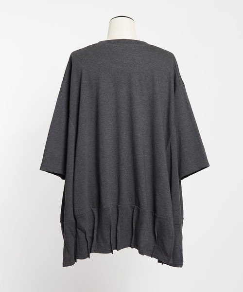 gomme(ゴム)の「20/-天竺 ヘムハッチングT(Tシャツ/カットソー・レディース・ブラック/ホワイト/チャコールグレー・MEDIUM)」の15枚目の写真