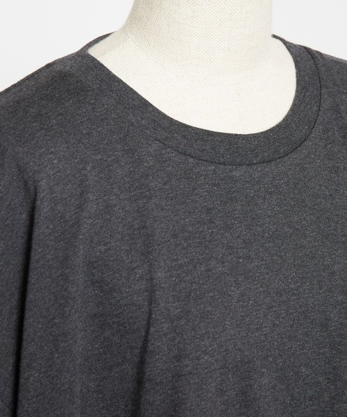 gomme(ゴム)の「20/-天竺 ヘムハッチングT(Tシャツ/カットソー・レディース・ブラック/ホワイト/チャコールグレー・MEDIUM)」の19枚目の写真