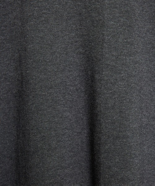 gomme(ゴム)の「20/-天竺 ヘムハッチングT(Tシャツ/カットソー・レディース・ブラック/ホワイト/チャコールグレー・MEDIUM)」の21枚目の写真