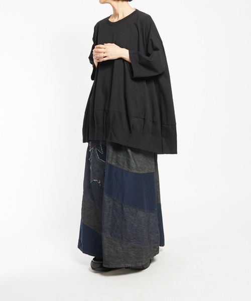 gomme(ゴム)の「20/-天竺 ヘムハッチングT(Tシャツ/カットソー・レディース・ブラック/ホワイト/チャコールグレー・MEDIUM)」の12枚目の写真