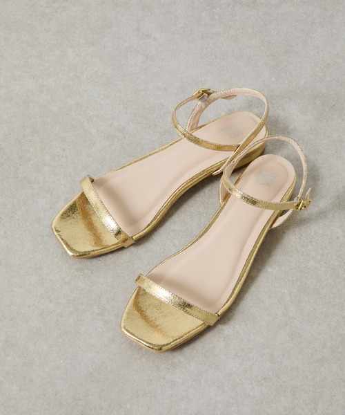 COLONY 2139（コロニートゥーワンスリーナイン）の「ナロウストラップサンダル（サンダル・レディース・ゴールド/ブラック・MEDIUM/LARGE）」の10枚目の写真