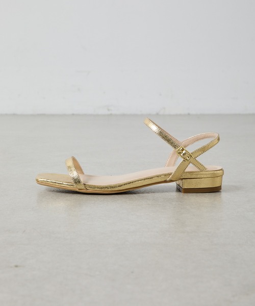 COLONY 2139（コロニートゥーワンスリーナイン）の「ナロウストラップサンダル（サンダル・レディース・ゴールド/ブラック・MEDIUM/LARGE）」の11枚目の写真