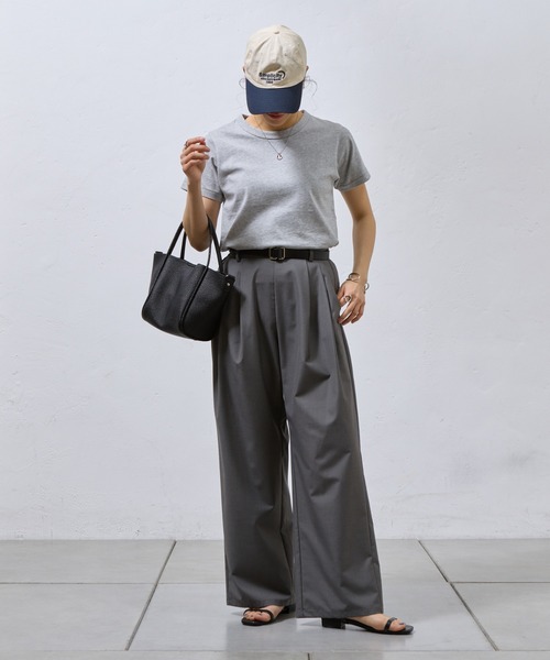 COLONY 2139（コロニートゥーワンスリーナイン）の「ナロウストラップサンダル（サンダル・レディース・ゴールド/ブラック・MEDIUM/LARGE）」の7枚目の写真