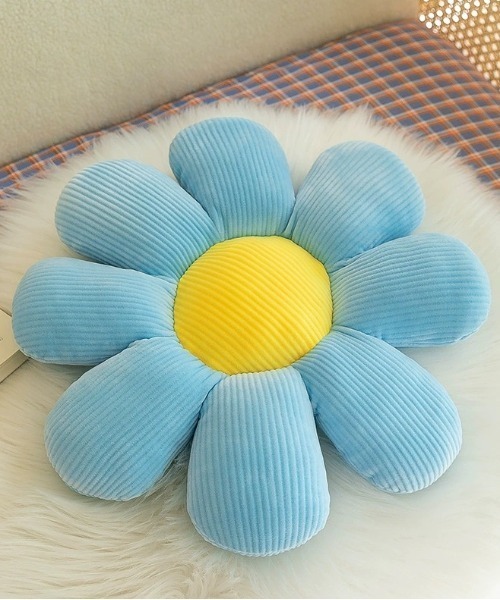 SHEPP（シープ）の「フラワークッション 座布団 ぬいぐるみ 枕（クッション/クッションカバー・レディース・イエロー/グリーン/ピンク/ホワイト/ブルー・F）」の3枚目の写真