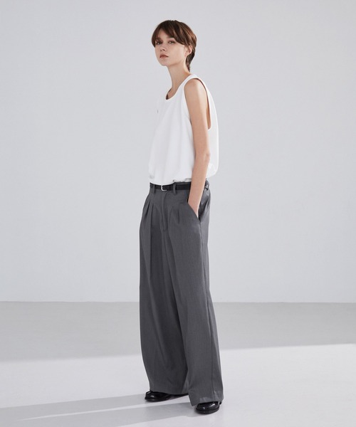 LUENNA（ルエナ）の「【LUENNA】Wide-Leg Two-Tuck Slacks / ワイドレッグツータックスラックス（スラックス・メンズ・ブラック/チャコールグレー・M/L）」の4枚目の写真