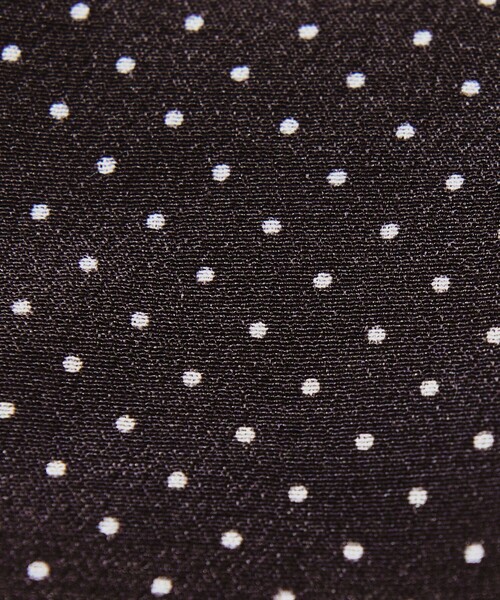 UNITED ARROWS(ユナイテッドアローズ)の「<molteni> ドットプリント アスコットタイ(ストール/ショール・メンズ・シャーベット/ダークブラウン/ベージュ/ネイビー・FREE)」の10枚目の写真