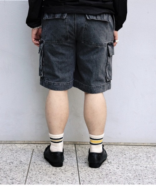 BEAVER(ビーバー)の「B omnivore/ビーオムニボー DENIM CARGO SHORTS デニムカーゴショーツ(その他パンツ・メンズ・ブラック/ブルー・L/M)」の5枚目の写真