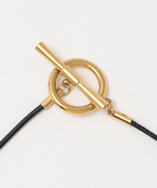 UNITED ARROWS(ユナイテッドアローズ)の「Oシェイプ コードネックレス(ネックレス・レディース・シルバー/ゴールド・FREE)」の6枚目の写真