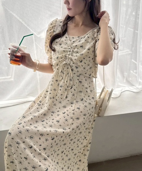 one after another NICE CLAUP（ワンアフターアナザーナイスクラップ）の「【お気に入り登録5万人突破！】マルチウェイセットワンピース/WEB限定商品（ワンピース・レディース・オフホワイト/ブラック系その他/ホワイト×ブラック/ブラック/ホワイト系その他/ホワイト×ネイビー・FREE）」の4枚目の写真